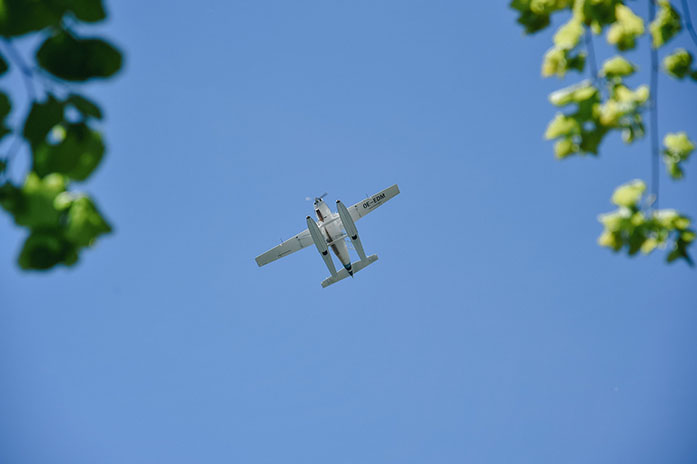 With the water plane landing on the Wolfgangsee, to make with the wedding photographer Austria the most exclusive wedding photos! With the water plane landing on the Wolfgangsee, to make with the wedding photographer Austria the most exclusive wedding photos!